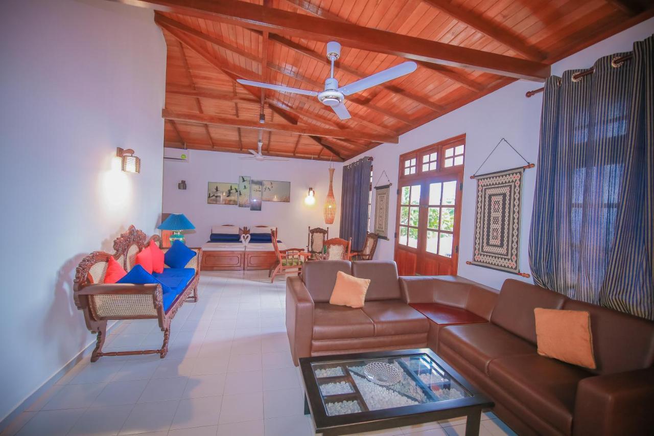Villa Paradise Hikkaduwa Exterior photo