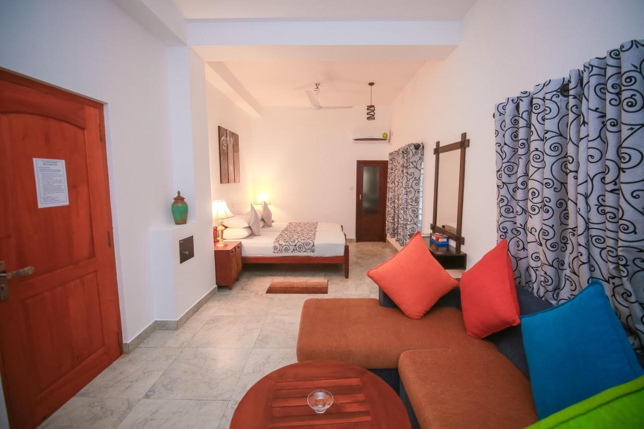 Villa Paradise Hikkaduwa Exterior photo