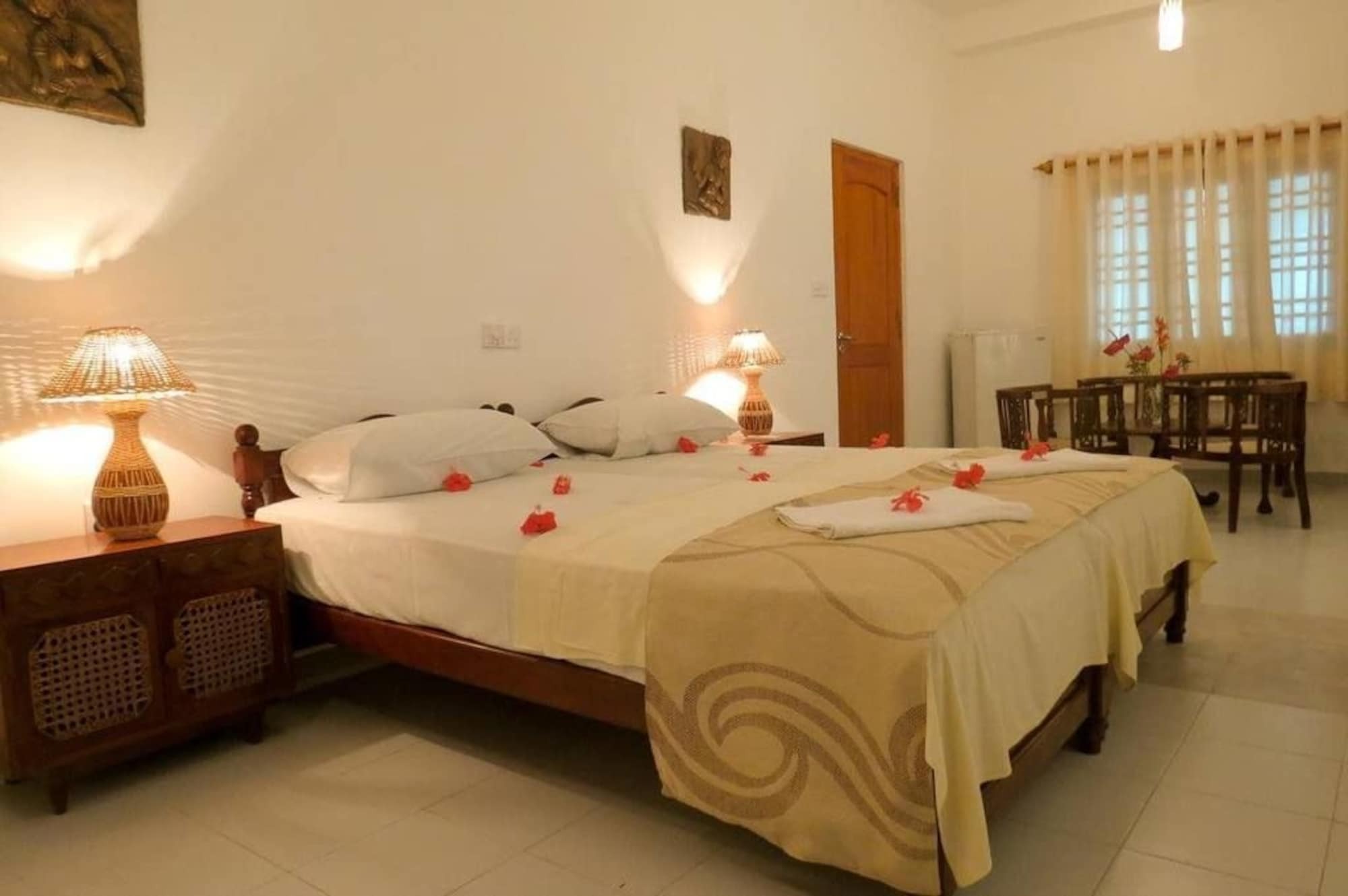 Villa Paradise Hikkaduwa Exterior photo